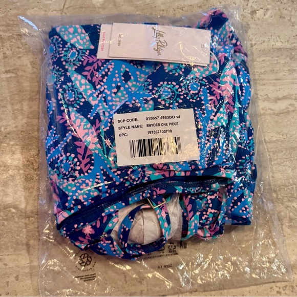 NWT - Lilly Pulitzer Synder One-Piece Swimsuit: Barton Blue Star Gazing - 14 - Picture 4 of 4